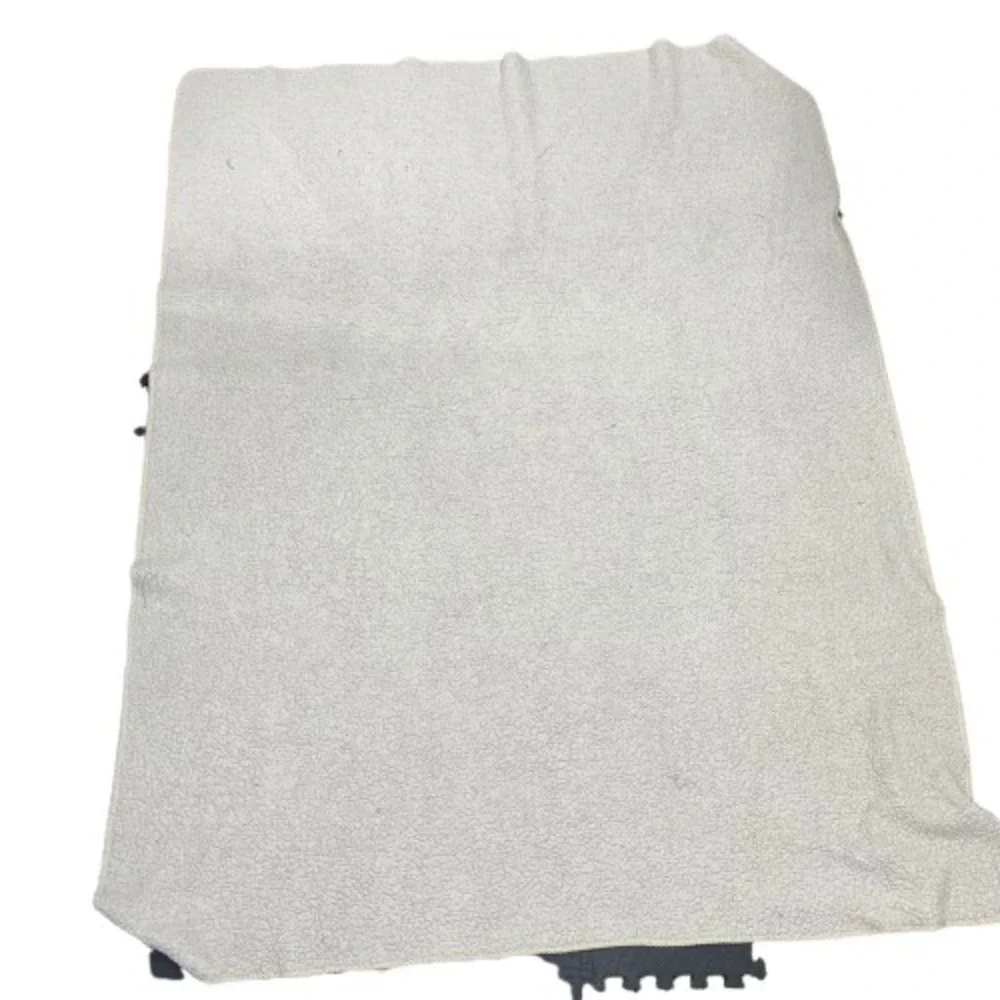 Unbranded note there